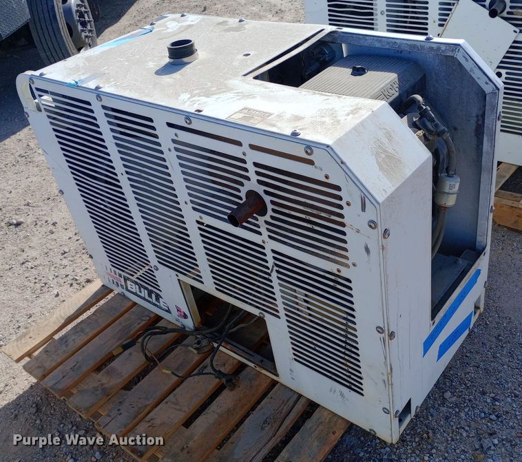 image for item EN8571 Boss Industries Bullet 2 air compressor