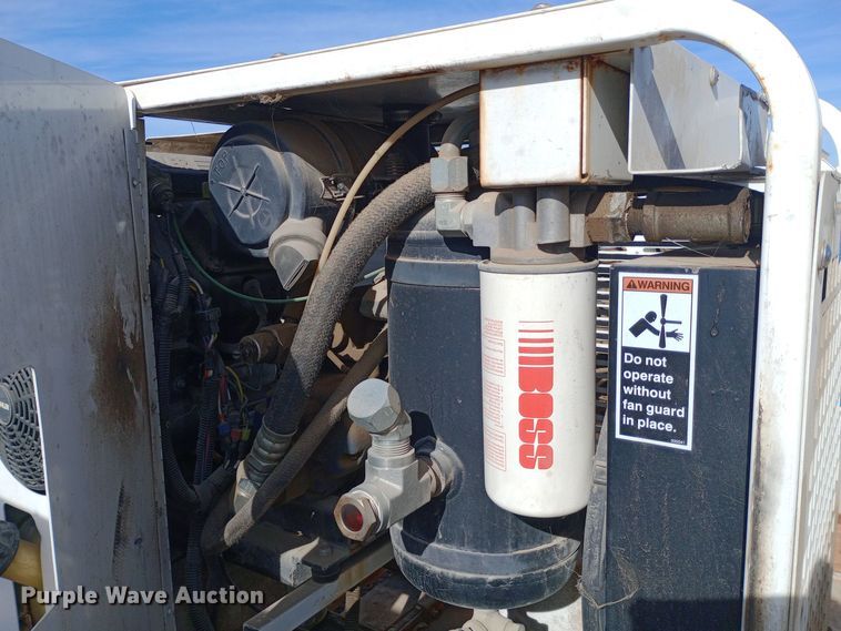 image for item EN8571 Boss Industries Bullet 2 air compressor