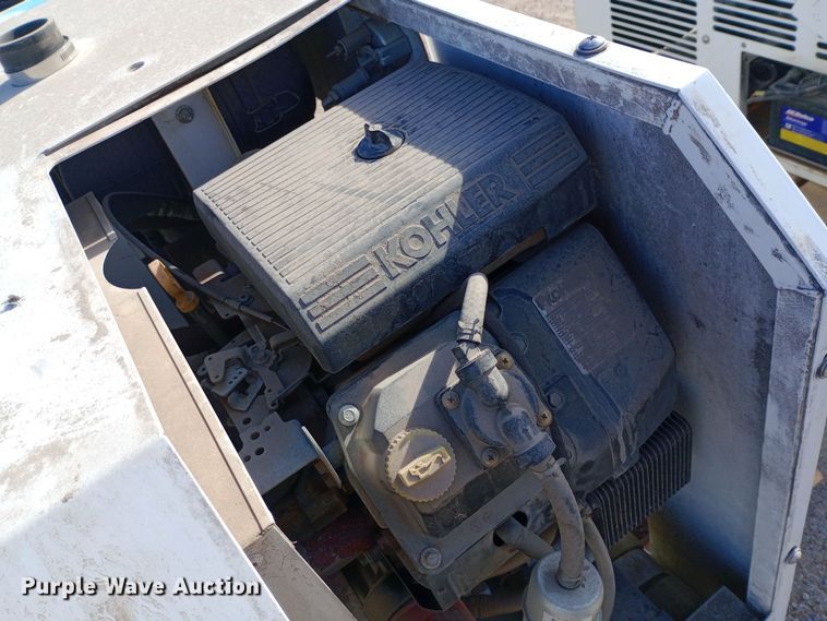 image for item EN8571 Boss Industries Bullet 2 air compressor