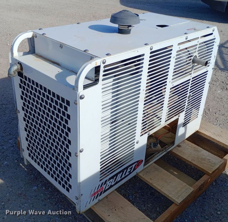 image for item EN8572 Boss Industries Bullet G air compressor