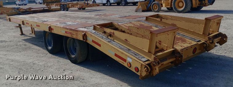 image for item EN8573 2012 Lucon equipment trailer