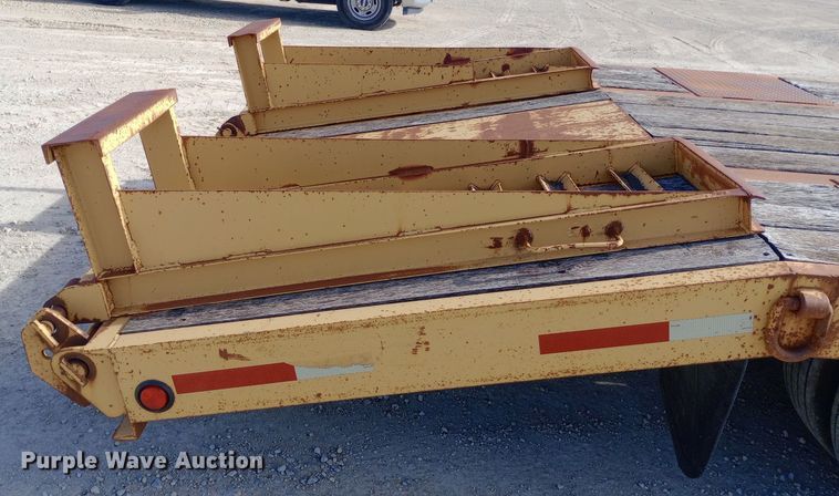 image for item EN8573 2012 Lucon equipment trailer