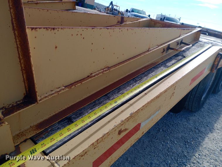 image for item EN8573 2012 Lucon equipment trailer