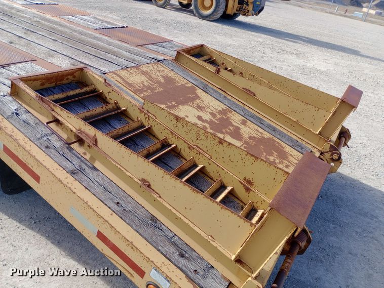 image for item EN8573 2012 Lucon equipment trailer