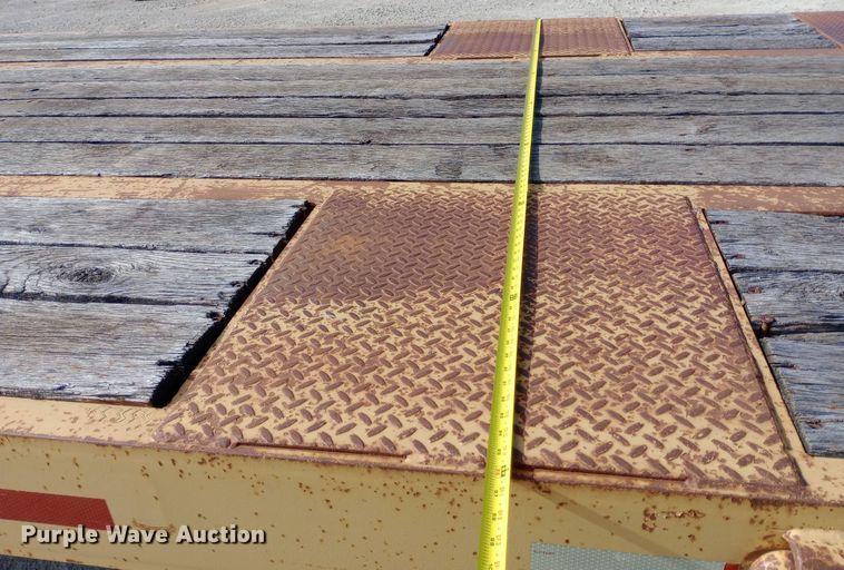 image for item EN8573 2012 Lucon equipment trailer