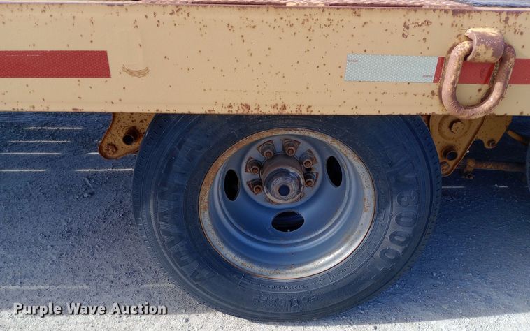 image for item EN8573 2012 Lucon equipment trailer