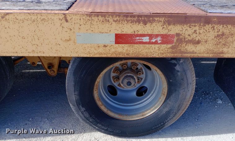 image for item EN8573 2012 Lucon equipment trailer