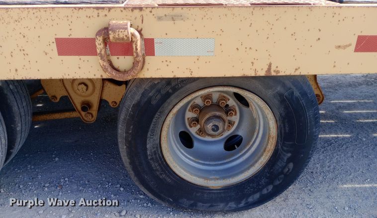 image for item EN8573 2012 Lucon equipment trailer