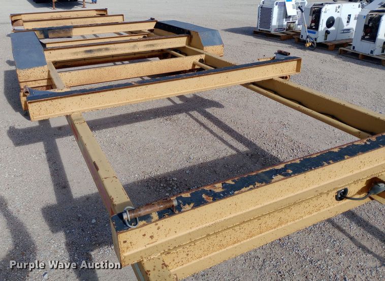 image for item EN8574 2011 Lucon pole trailer