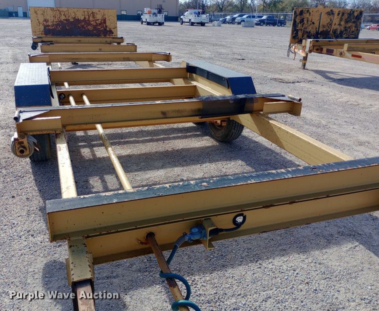image for item EN8574 2011 Lucon pole trailer