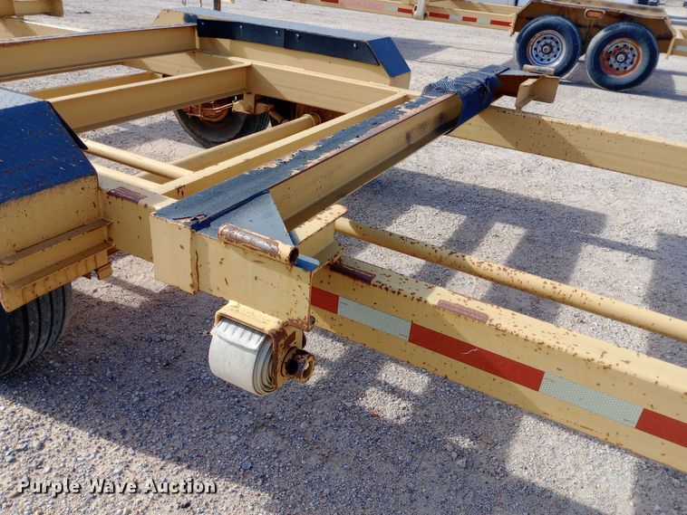 image for item EN8574 2011 Lucon pole trailer
