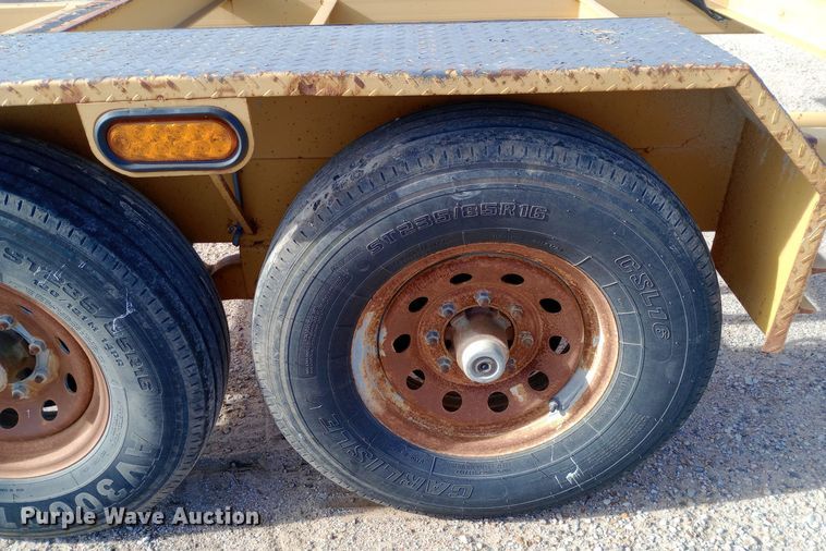 image for item EN8574 2011 Lucon pole trailer