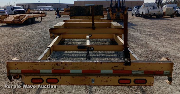 image for item EN8575 2010 Lucon pole trailer