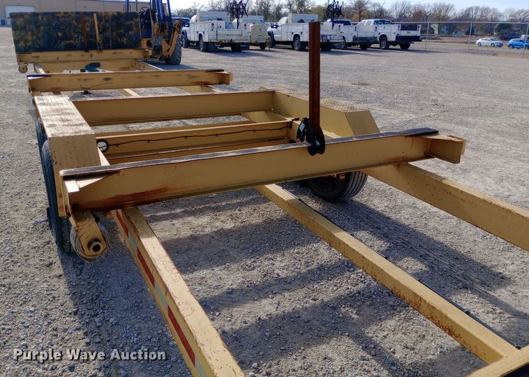 image for item EN8575 2010 Lucon pole trailer