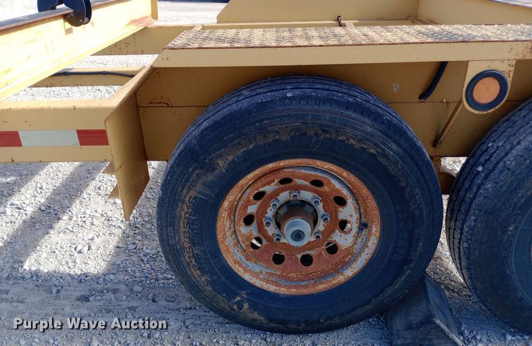 image for item EN8575 2010 Lucon pole trailer