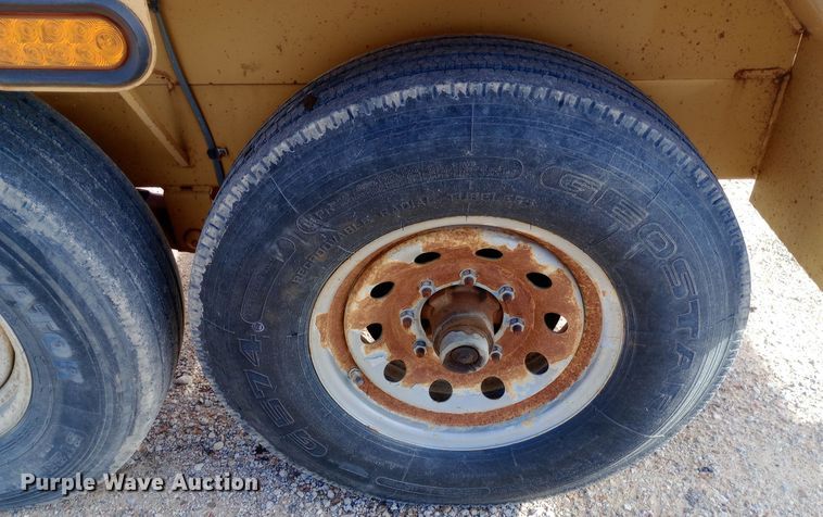 image for item EN8576 2012 Lucon pole trailer