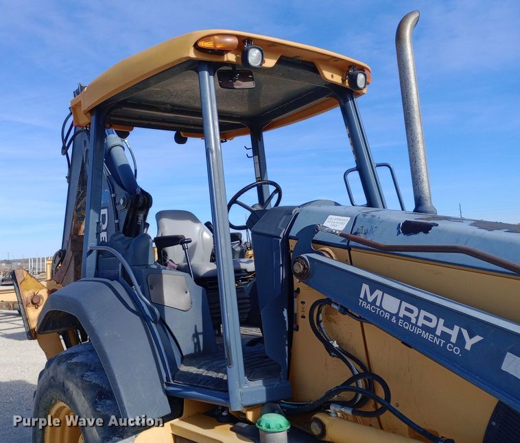 image for item EN8577 2012 John Deere 310J backhoe