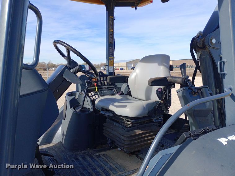 image for item EN8577 2012 John Deere 310J backhoe