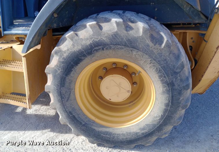 image for item EN8577 2012 John Deere 310J backhoe