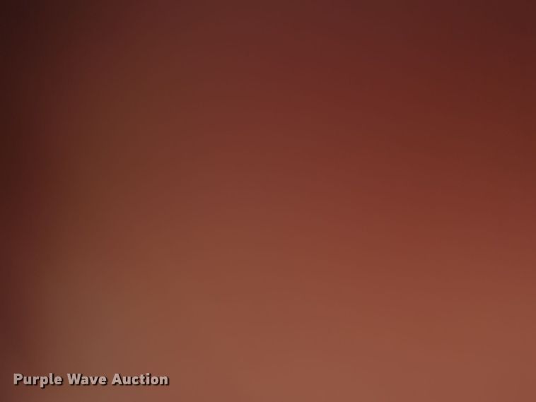 image for item EQ2398 1995 Ford L8000 fuel / lube truck