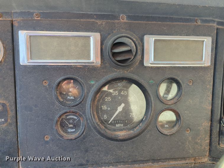 image for item EQ2398 1995 Ford L8000 fuel / lube truck