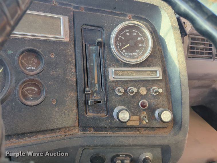 image for item EQ2398 1995 Ford L8000 fuel / lube truck