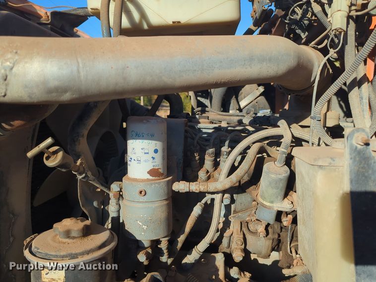 image for item EQ2398 1995 Ford L8000 fuel / lube truck