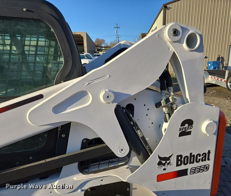 image for item EQ3601 2016 Bobcat  S650 skid steer loader