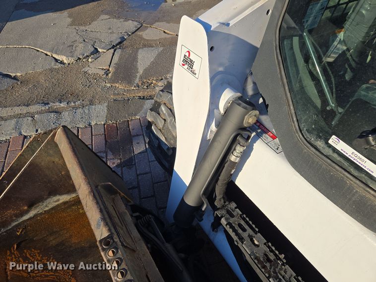 image for item EQ3601 2016 Bobcat  S650 skid steer loader