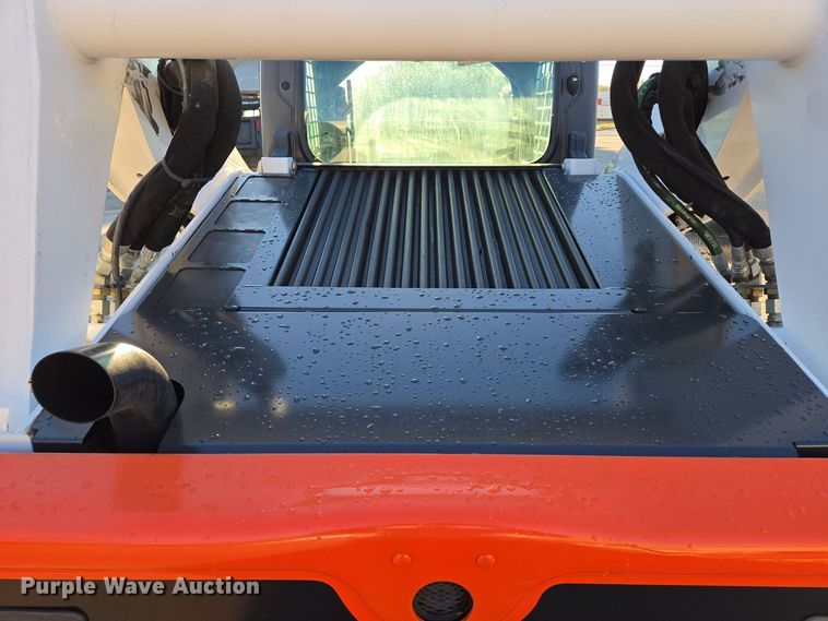 image for item EQ3601 2016 Bobcat  S650 skid steer loader