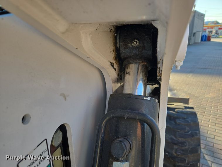 image for item EQ3601 2016 Bobcat  S650 skid steer loader