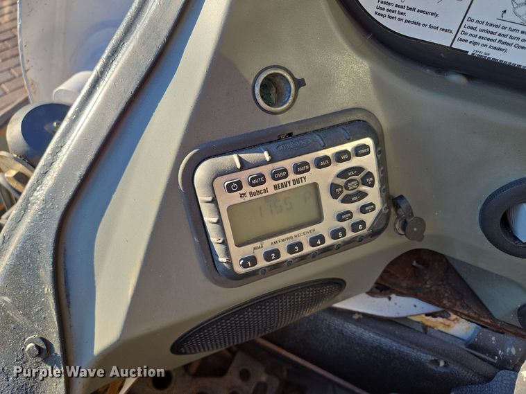 image for item EQ3601 2016 Bobcat  S650 skid steer loader