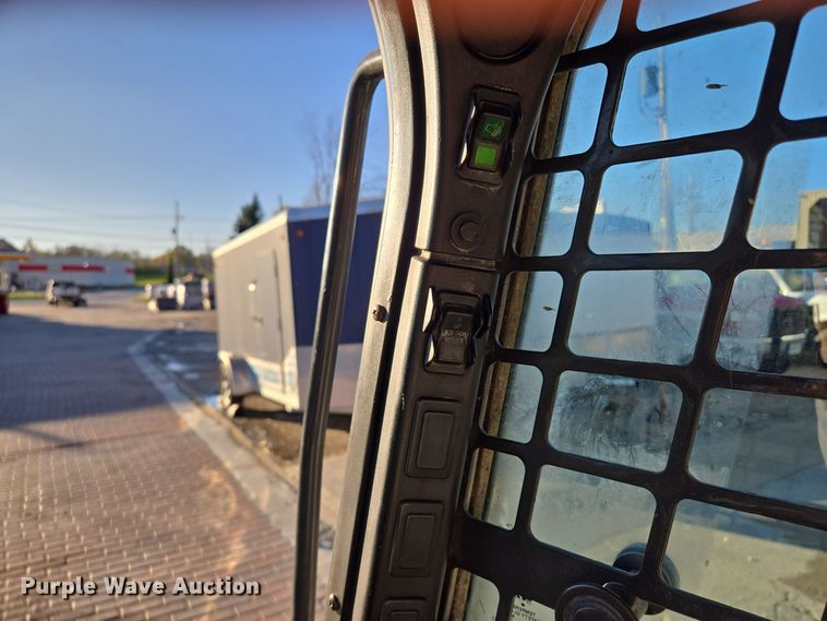 image for item EQ3601 2016 Bobcat  S650 skid steer loader