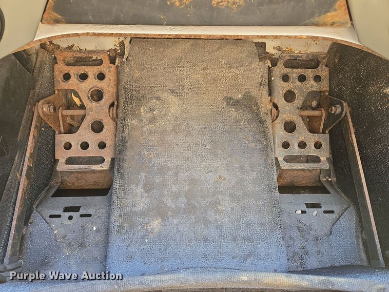 image for item EQ3601 2016 Bobcat  S650 skid steer loader