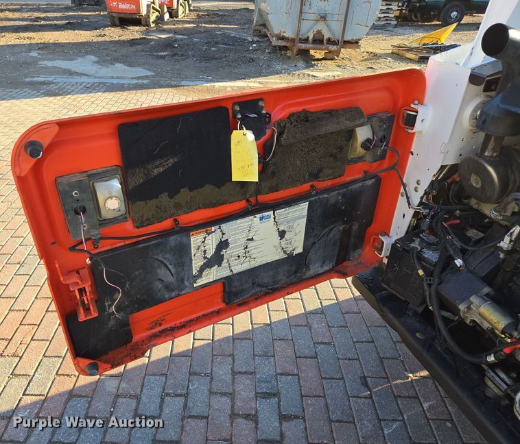 image for item EQ3601 2016 Bobcat  S650 skid steer loader