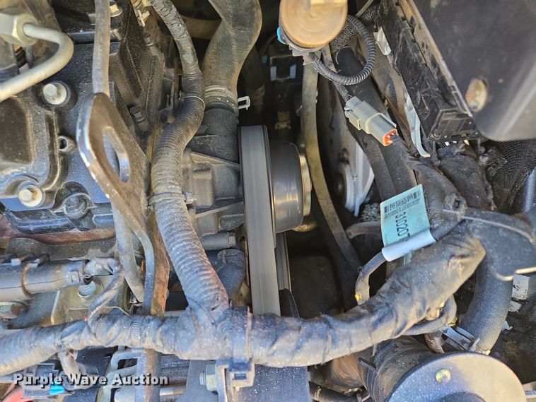 image for item EQ3601 2016 Bobcat  S650 skid steer loader