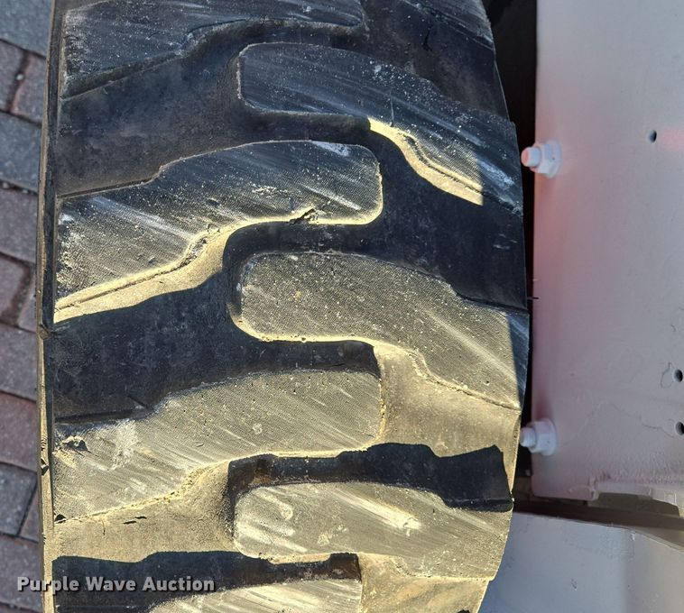 image for item EQ3601 2016 Bobcat  S650 skid steer loader