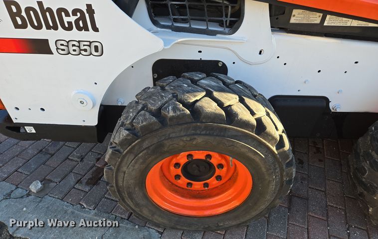 image for item EQ3601 2016 Bobcat  S650 skid steer loader