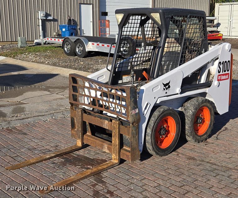 image for item EQ3602 2008 Bobcat  S100 skid steer loader