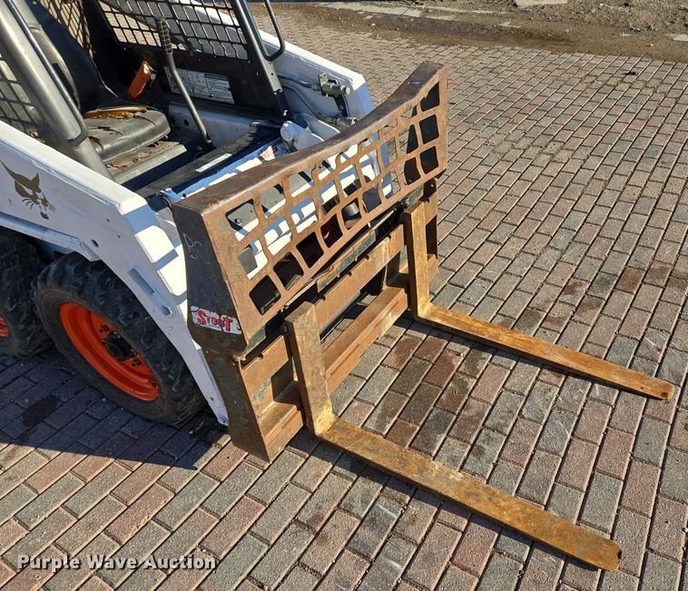 image for item EQ3602 2008 Bobcat  S100 skid steer loader