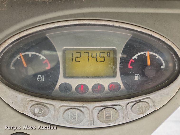 image for item EQ3602 2008 Bobcat  S100 skid steer loader