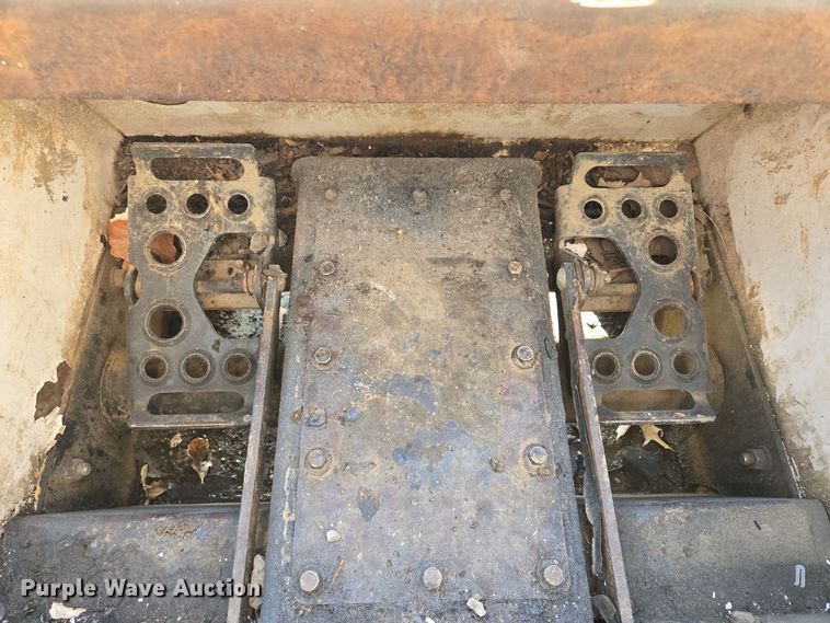 image for item EQ3602 2008 Bobcat  S100 skid steer loader