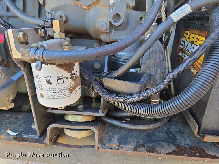 image for item EQ3602 2008 Bobcat  S100 skid steer loader