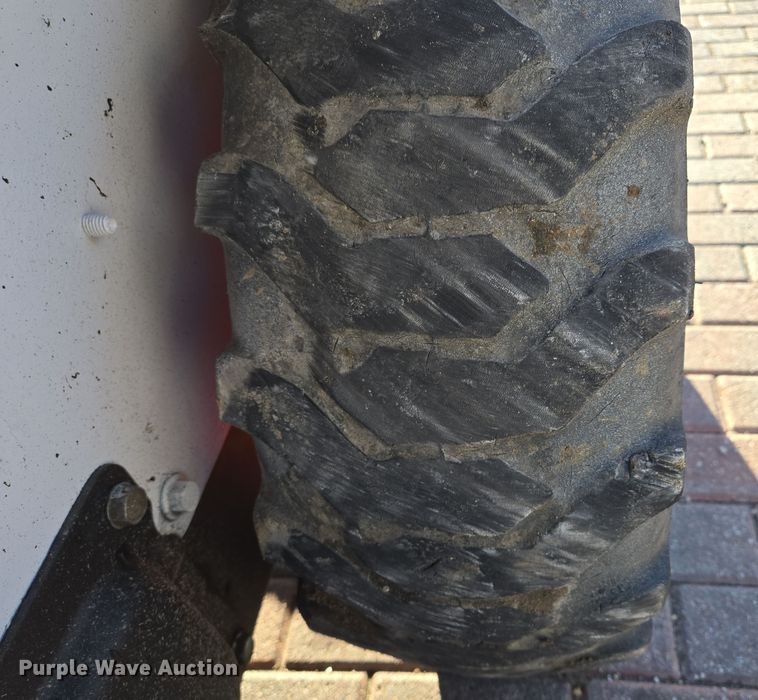 image for item EQ3602 2008 Bobcat  S100 skid steer loader