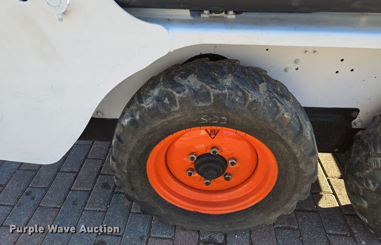 image for item EQ3602 2008 Bobcat  S100 skid steer loader