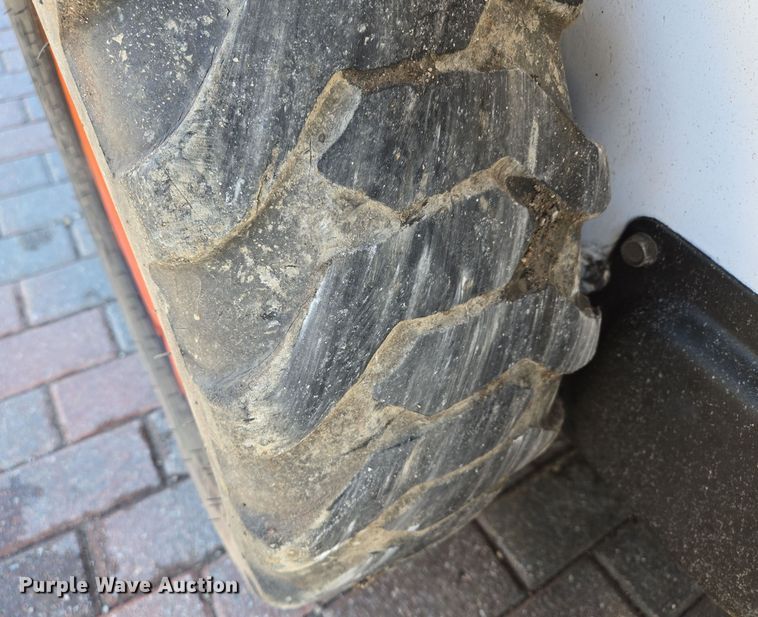 image for item EQ3602 2008 Bobcat  S100 skid steer loader