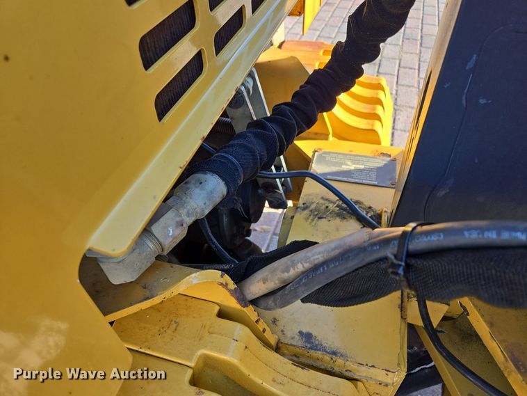 image for item EQ3603 2014 Vermeer  LM42  trencher