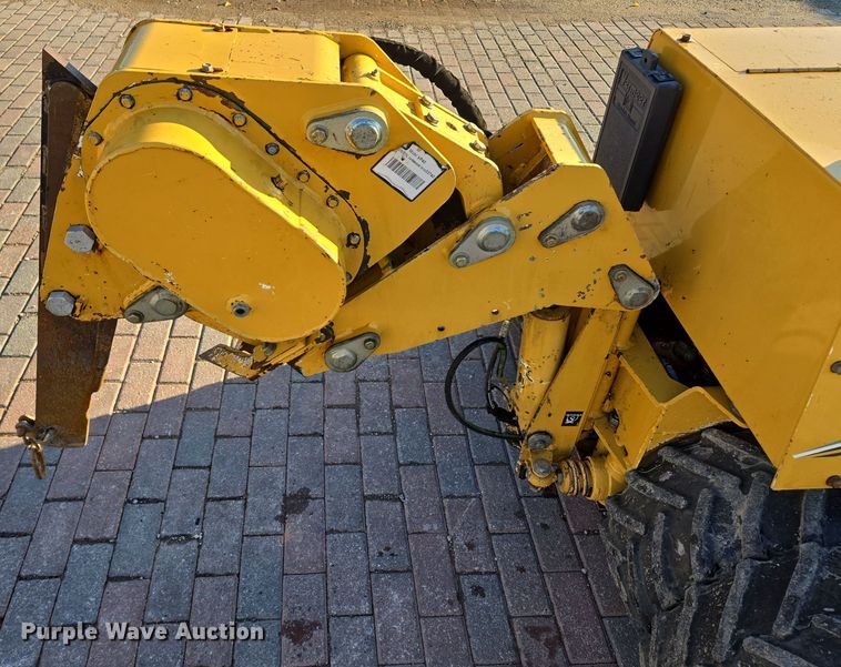 image for item EQ3603 2014 Vermeer  LM42  trencher