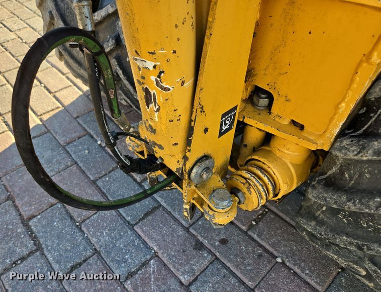 image for item EQ3603 2014 Vermeer  LM42  trencher