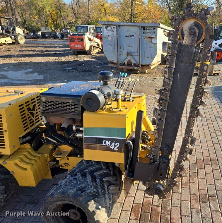 image for item EQ3603 2014 Vermeer  LM42  trencher